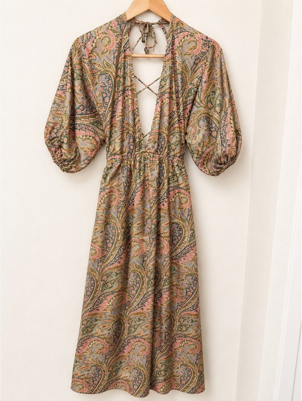 Suboo Small Paisley Print Midi Dress with Puff Sleeves and Open Back